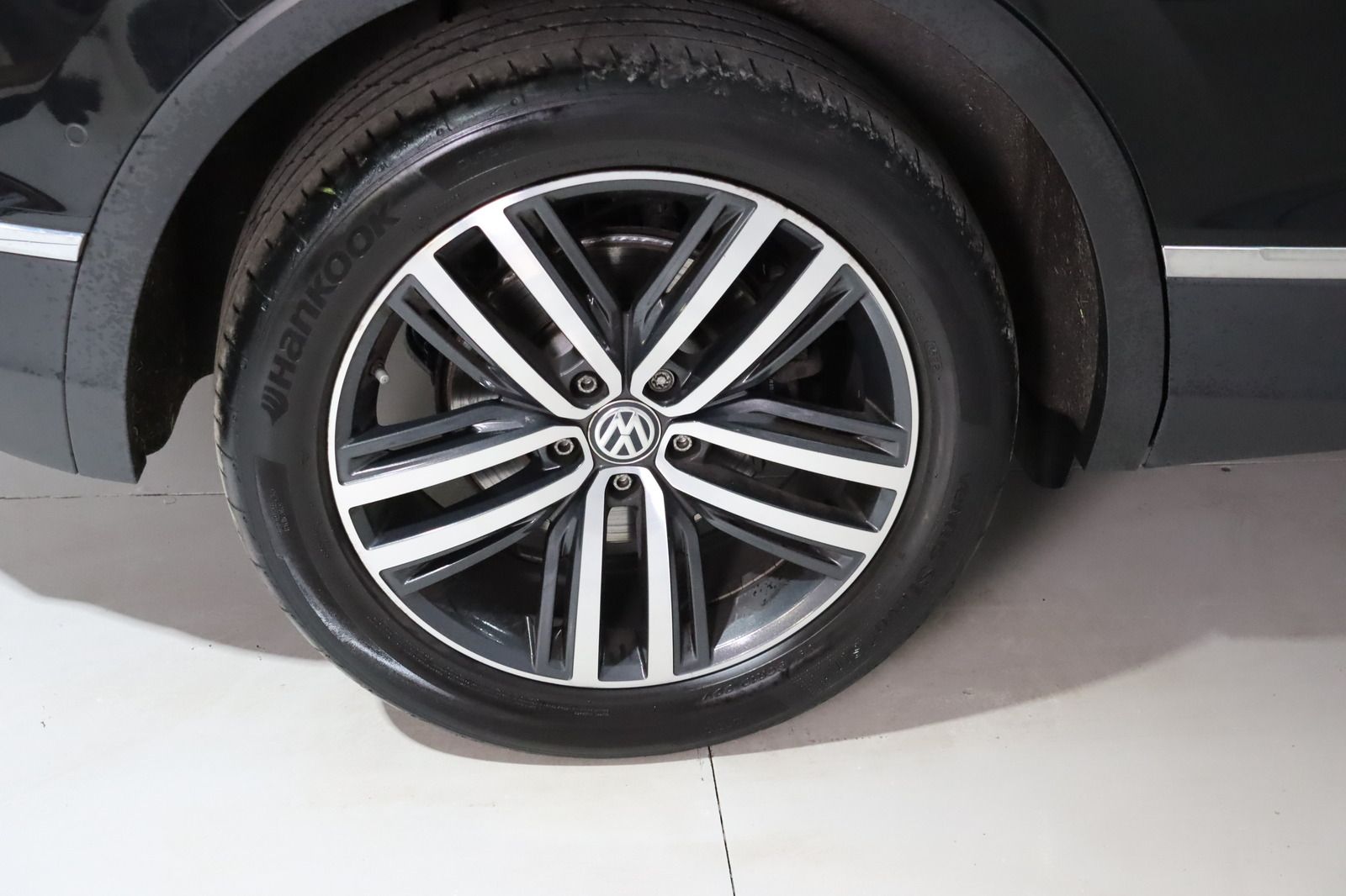 Fahrzeugabbildung Volkswagen Tiguan 2.0 TDI 4Motion * Memory * Leder * Pano H