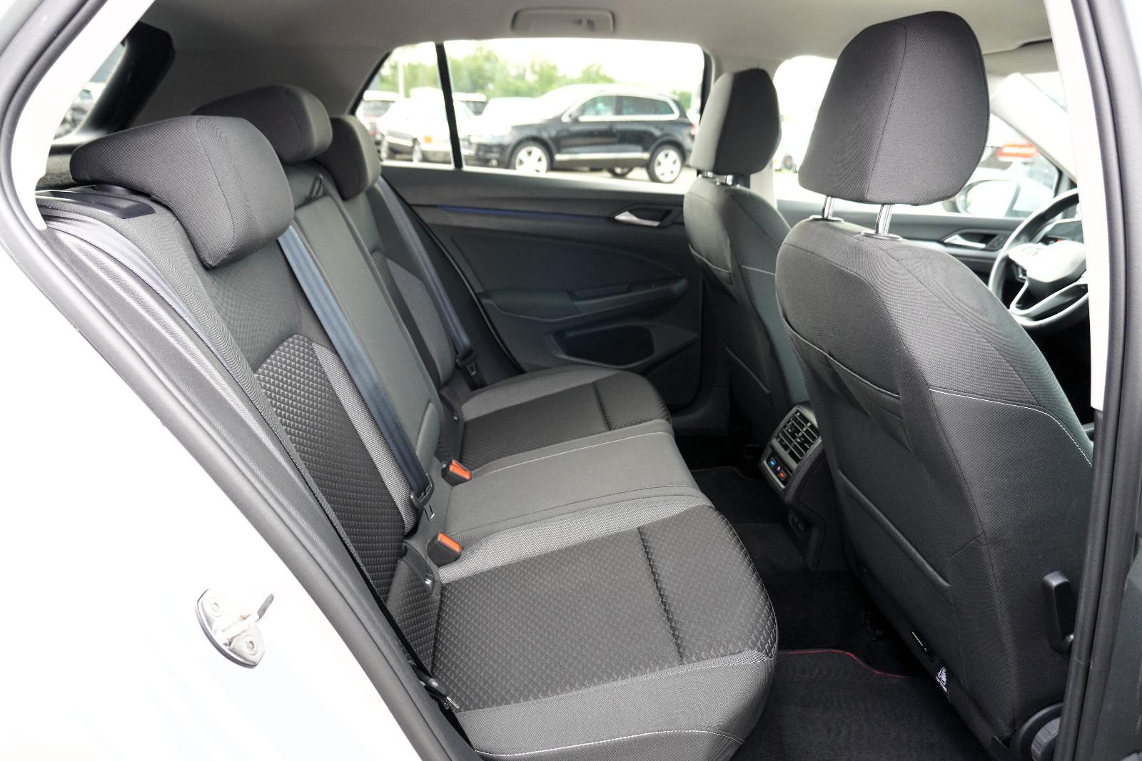 Volkswagen Golf VIII Lim. Active*Matrix*3Zon.*Appel*ACC*, миниатюра 27