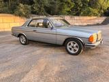 Mercedes-Benz Mercedes W123 230CE Alu Efh SSD Servo Lede... - Mercedes-Benz: Coupe, W123