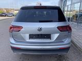 Volkswagen Tiguan Allspace 2.0 TDI DSG HIGHLINE 4-MOTION NA - Volkswagen: Zentralverriegelung
