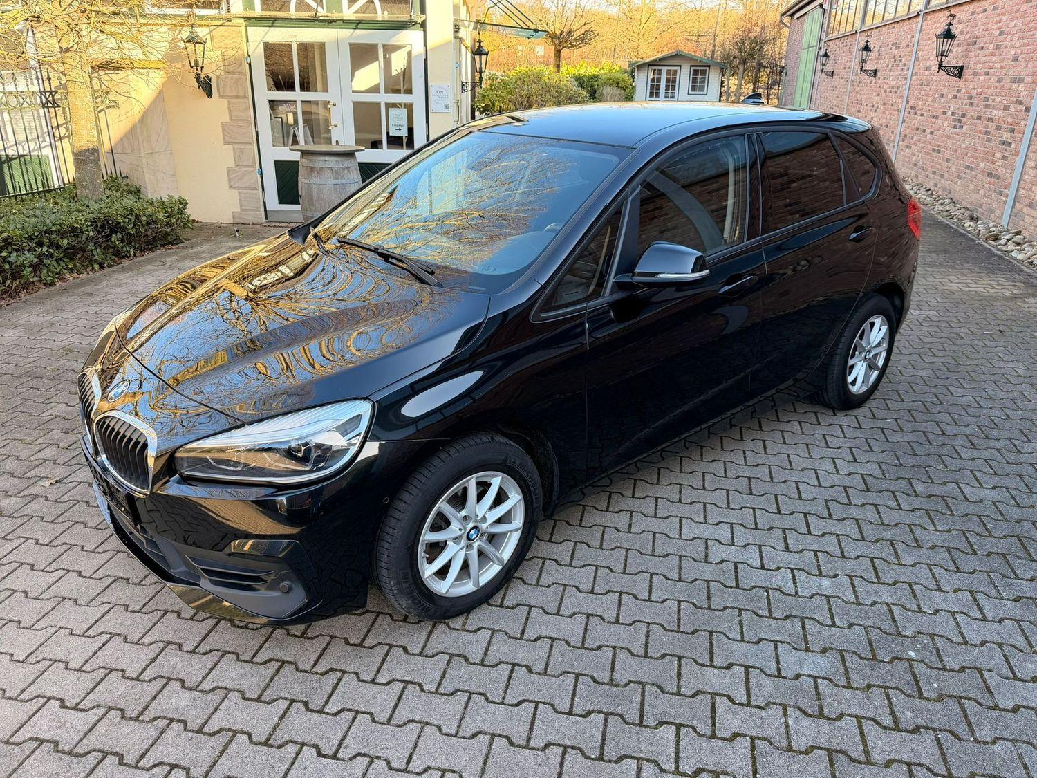 BMW 218 Active Tourer 218 i Advantage