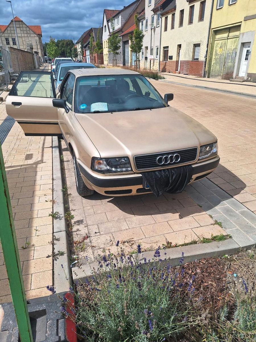 Audi 80