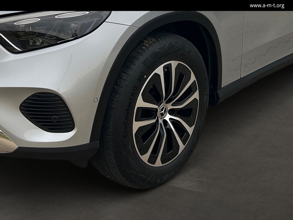 MERCEDES-BENZ GLC 200