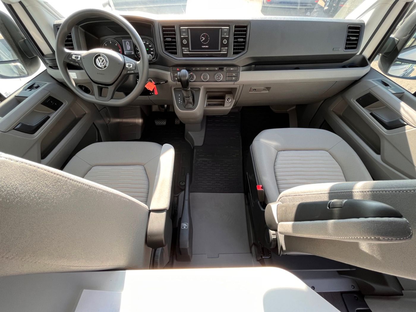 Volkswagen Grand California 600 HOCHBETT LED STANDH LED foto 12