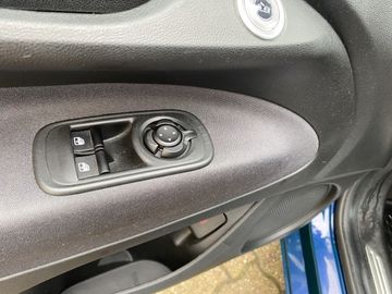 Fiat 500e Icon Cabrio +Kam.+LED+SHZ+PDC+AUT