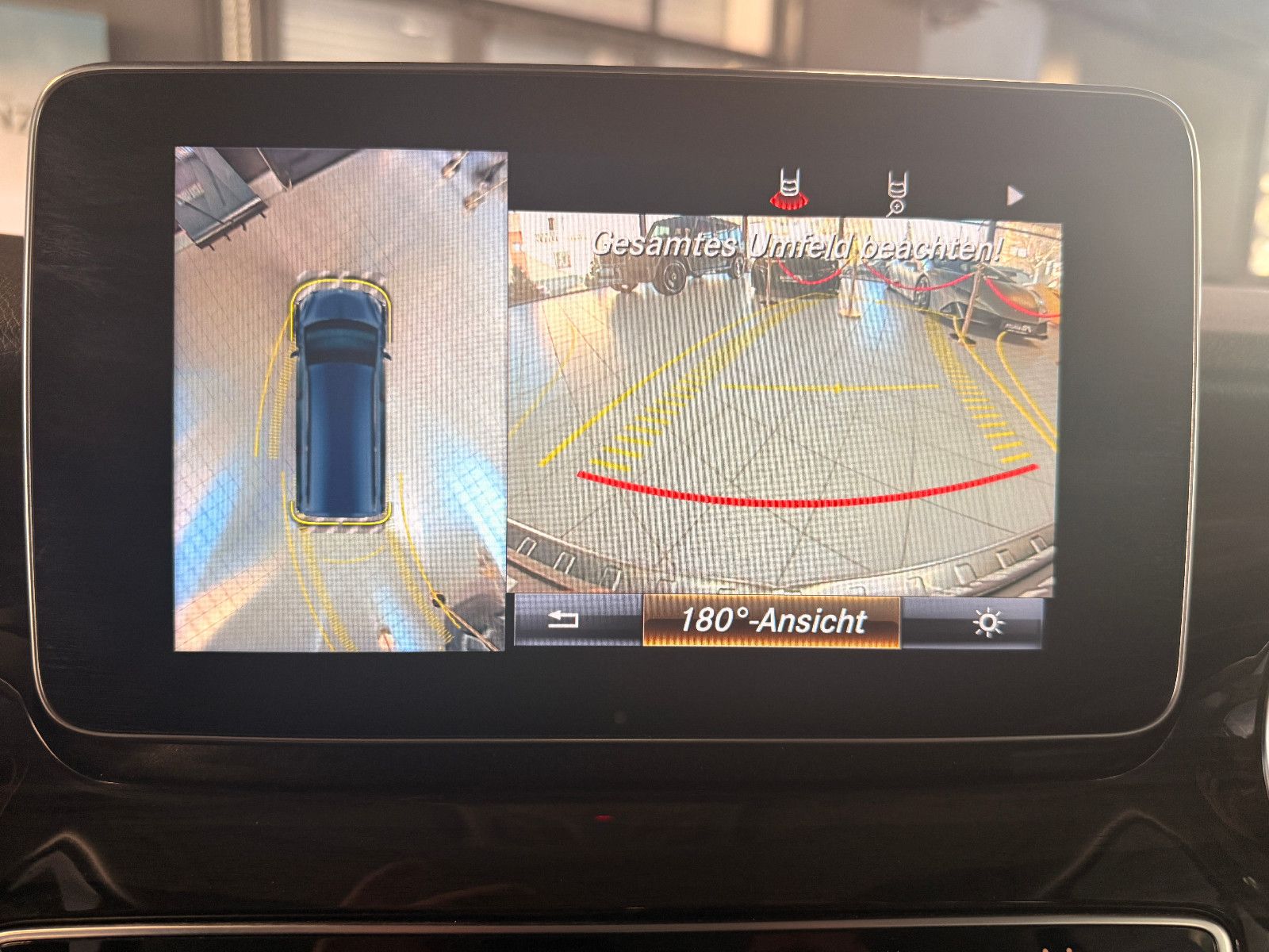 Fahrzeugabbildung Mercedes-Benz V 250/AVANTGARDE/LANG/4MATIC/LEDER/LED/NAVI/6SIT