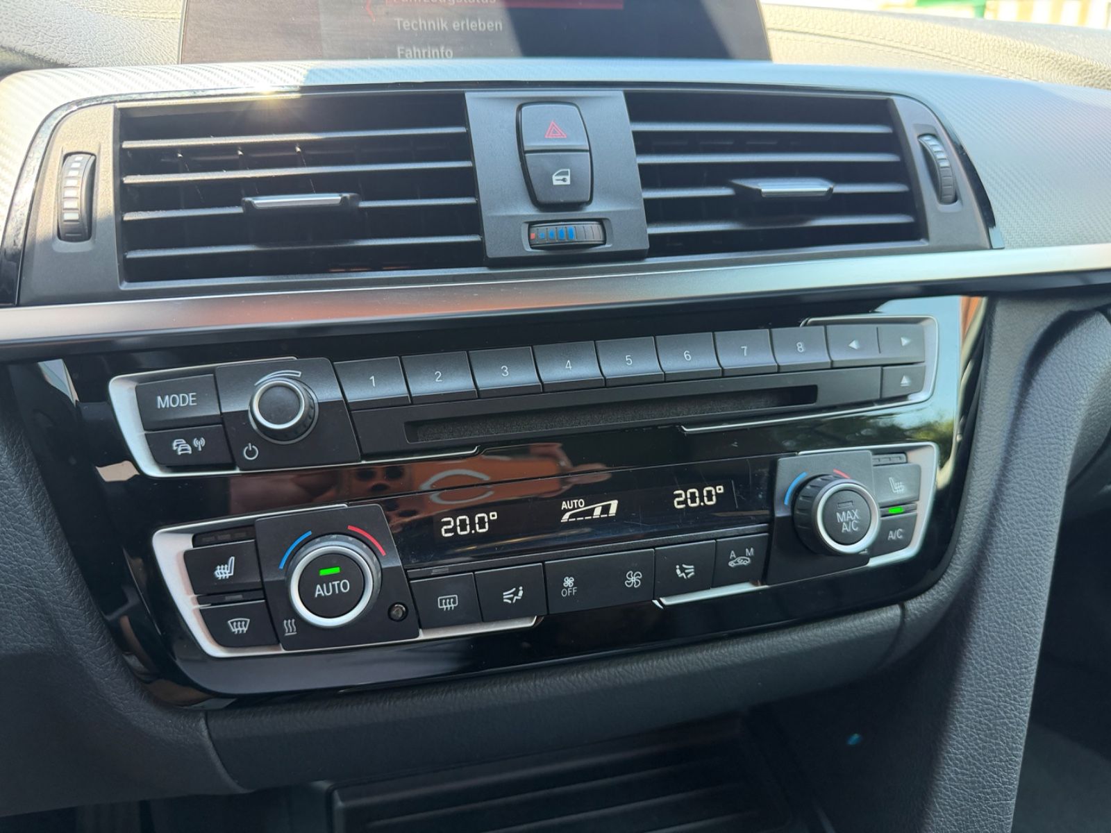 Fahrzeugabbildung BMW 420 i Cabrio M SPORT 1-HAND NAVI AUTOMATIK LED