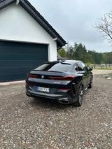 BMW X6 M50 M50i - - BMW X6 M50 aus 2020