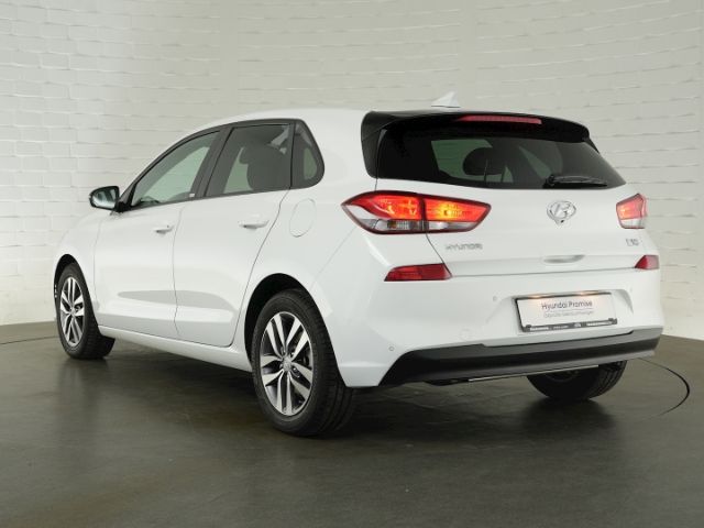 i30 PASSION+RÜCKFAHRKAMERA+SITZ-/LENKRADHEIZUNG+