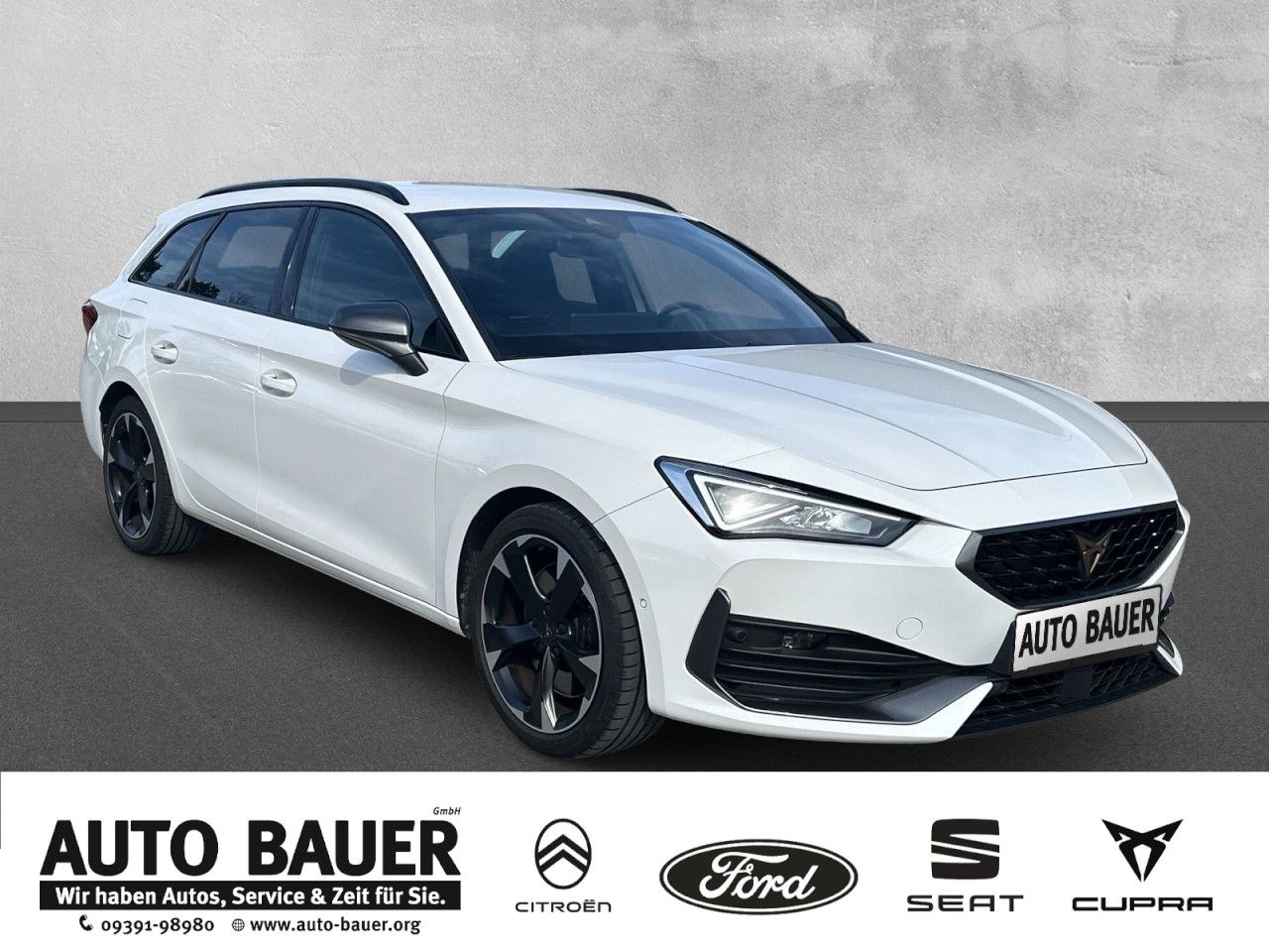 Fahrzeugabbildung CUPRA Leon Sportstourer 2.0 TSI 245 PS DSG - mit KI generiert/bearbeitet
