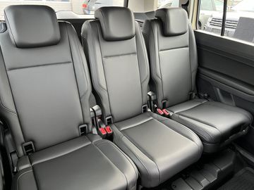 Volkswagen Touran Taxi 2,0l TDI 150 PS 7-Gang-DSG