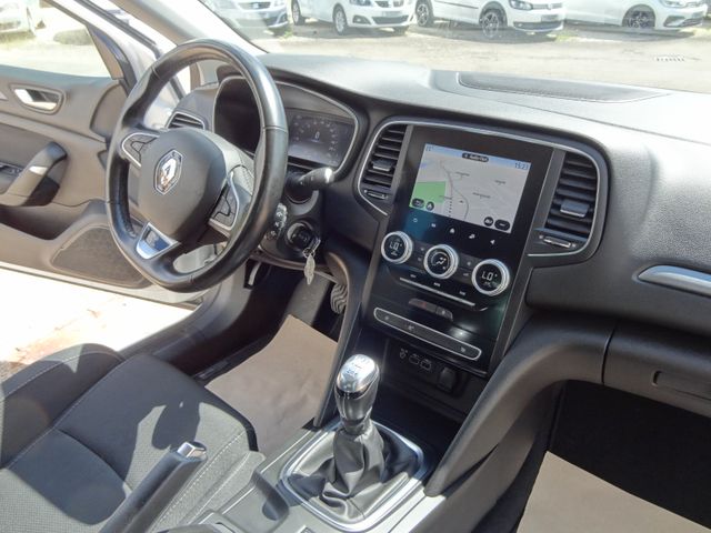Fahrzeugabbildung Renault Megane IV Lim. 5-trg. Zen/1.Hd/Navi/SitzH/PDC/