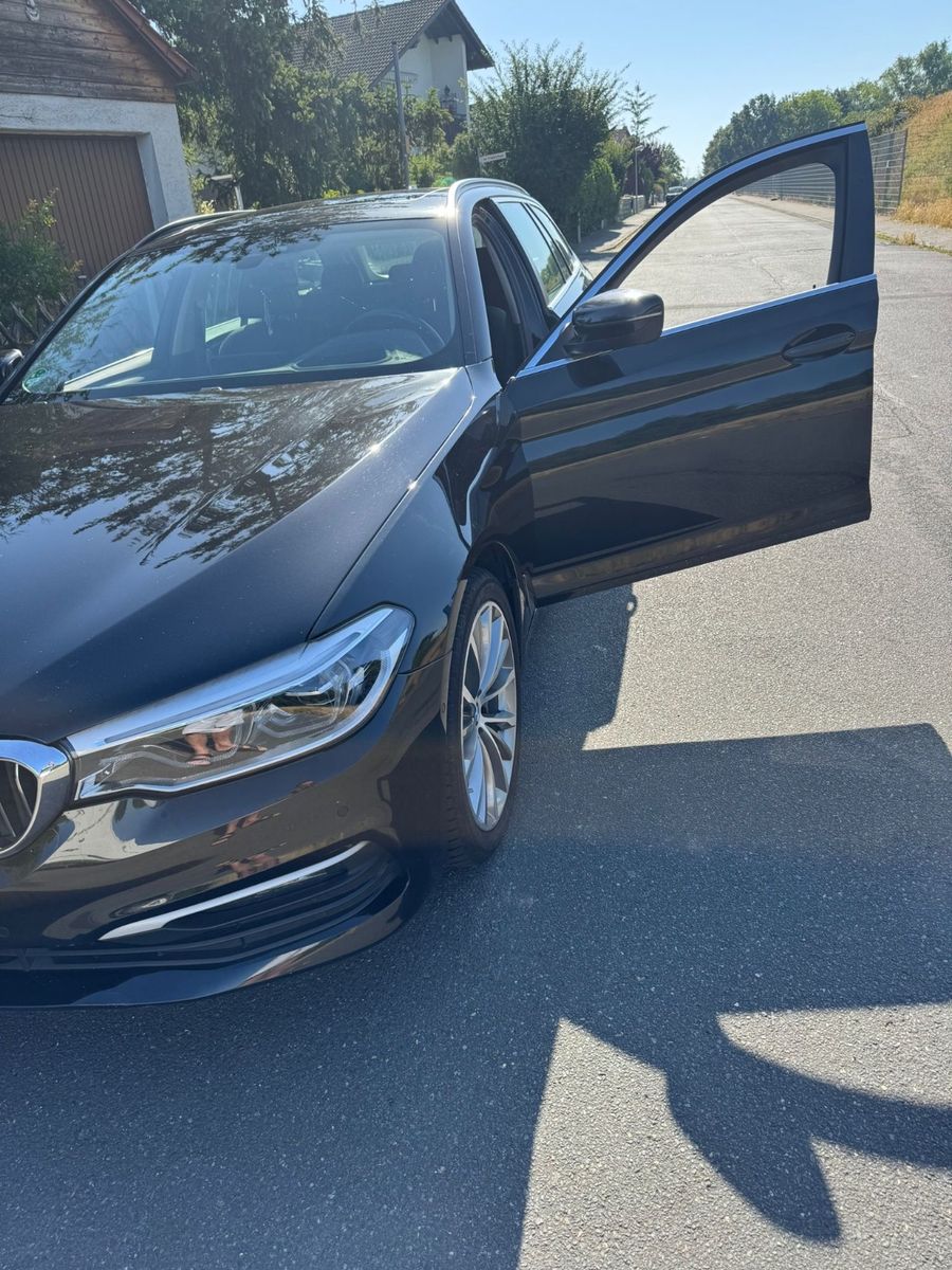 BMW 530d xDrive Touring, HUD, Pano, 360, NETTO mögl.