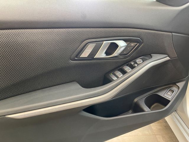 BMW 318d Touring  *1.HAND*19%MWST.*PANO*NOTRUFSYSTEM