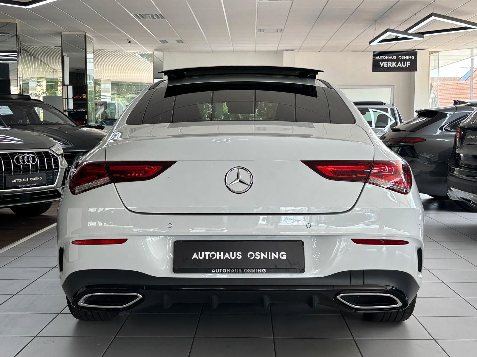Mercedes-Benz CLA 200 AMG PANO WIDESCREEN CARPLAY MULTIBEAM foto 5