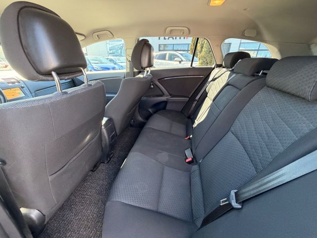 Toyota Avensis Kombi Executive EXPORT