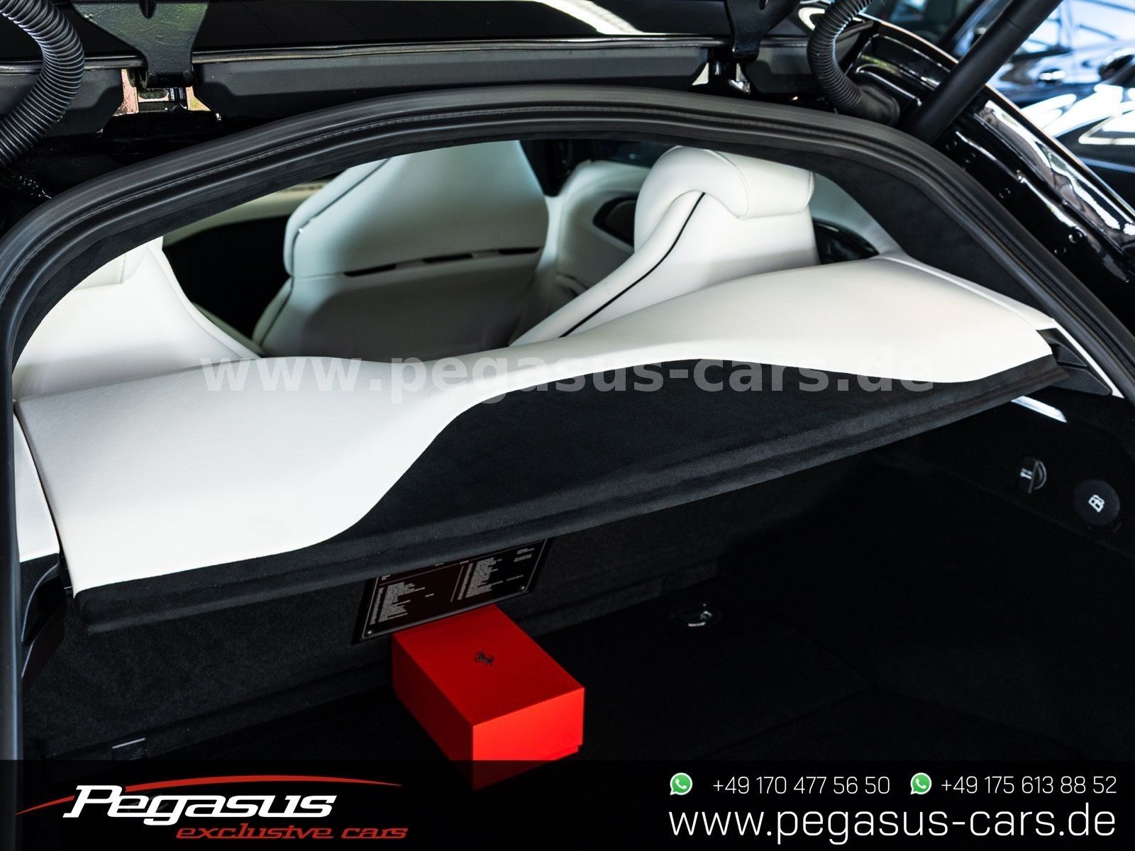 FERRARI Purosangue - 45