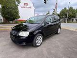 Volkswagen Touran *TÜV/AU 06/2028*KLIMATRONIC*SHZ*TEMPOMAT* - gebrauchte VW Touran aus dem Jahr 2005