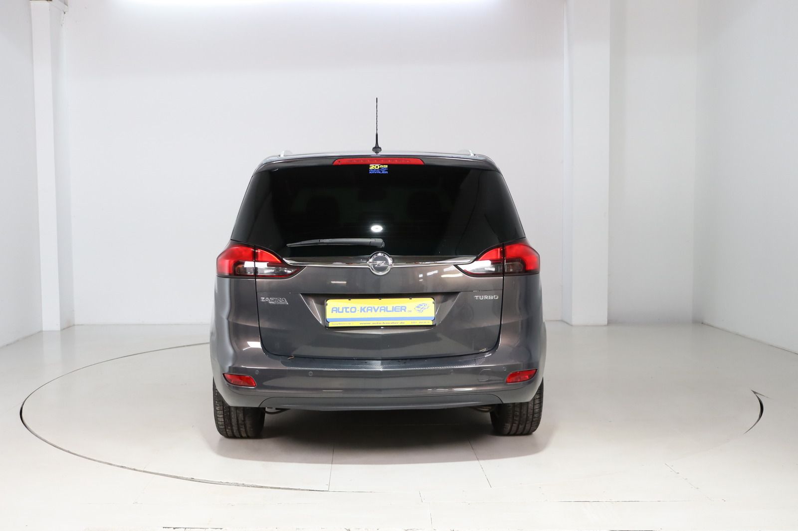 Fahrzeugabbildung Opel Zafira Tourer 1.4 Turbo Style * Sitzhzg. * PDC *