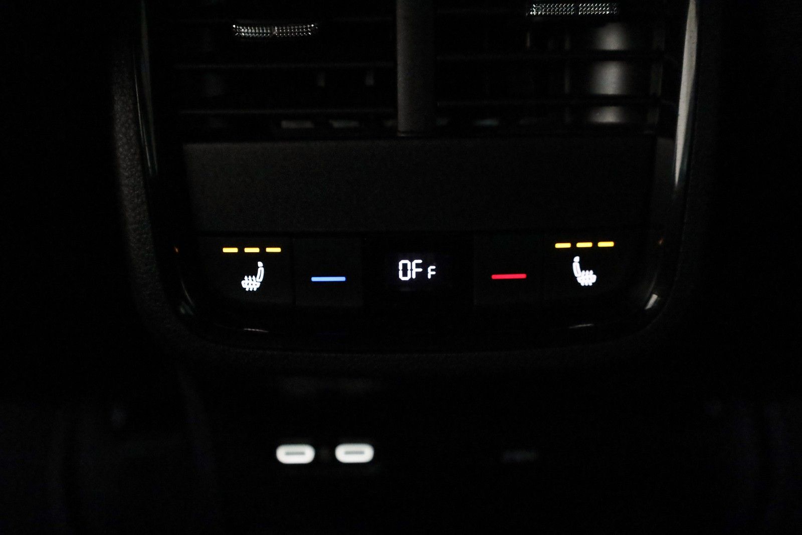 Fahrzeugabbildung SKODA Octavia Combi RS Navi,LED,HUD,ACC,Apple CarPlay