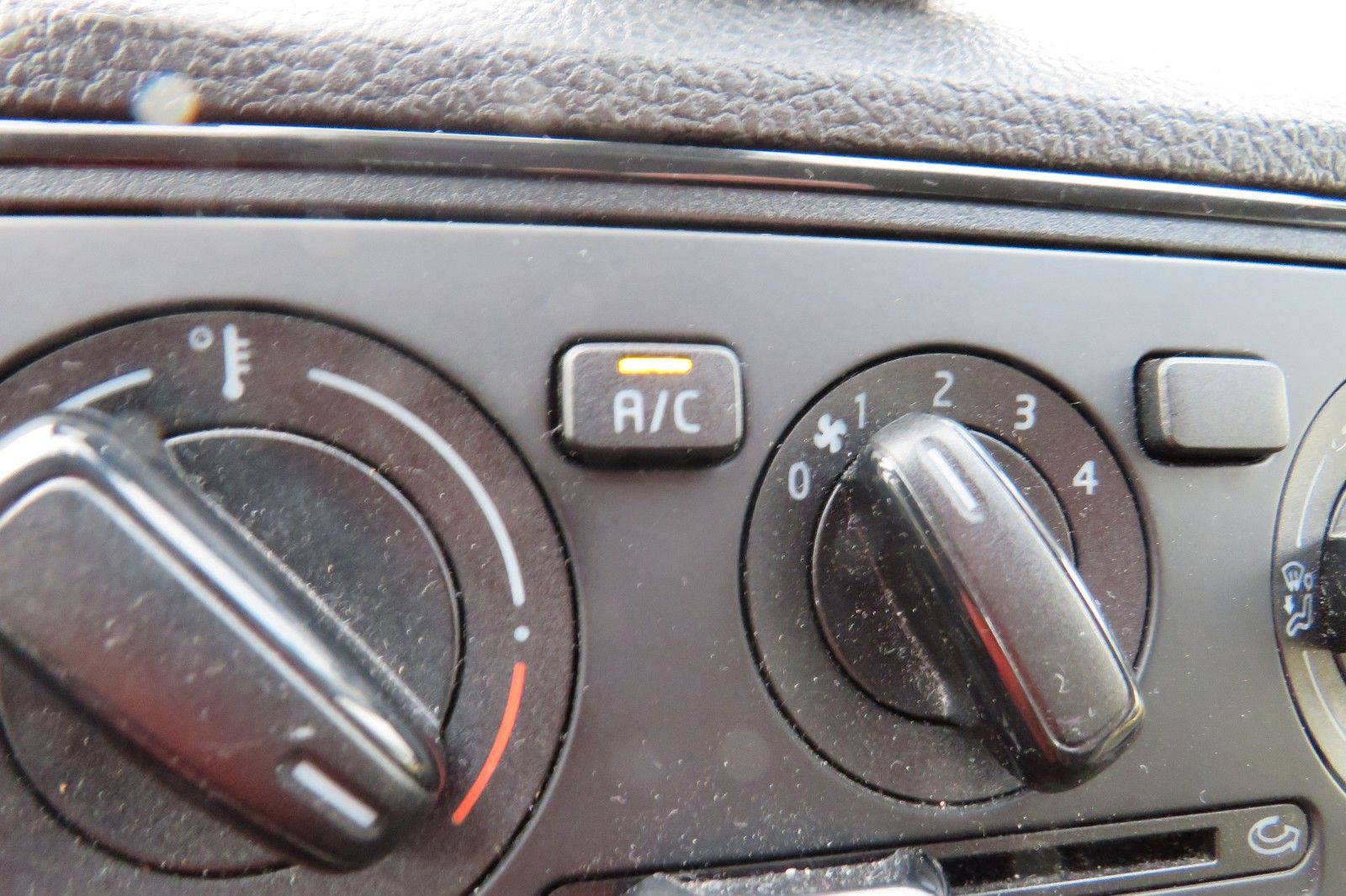 Fahrzeugabbildung SEAT Mii Style KLIMA SITZH. MAPS&MORE ASSISTENT-PA.