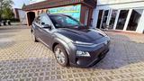 Hyundai Kona Advantage Elektro 2WD Rückfahrkamera - mit Elektro-Antrieb: Schwarz, Geländewagen