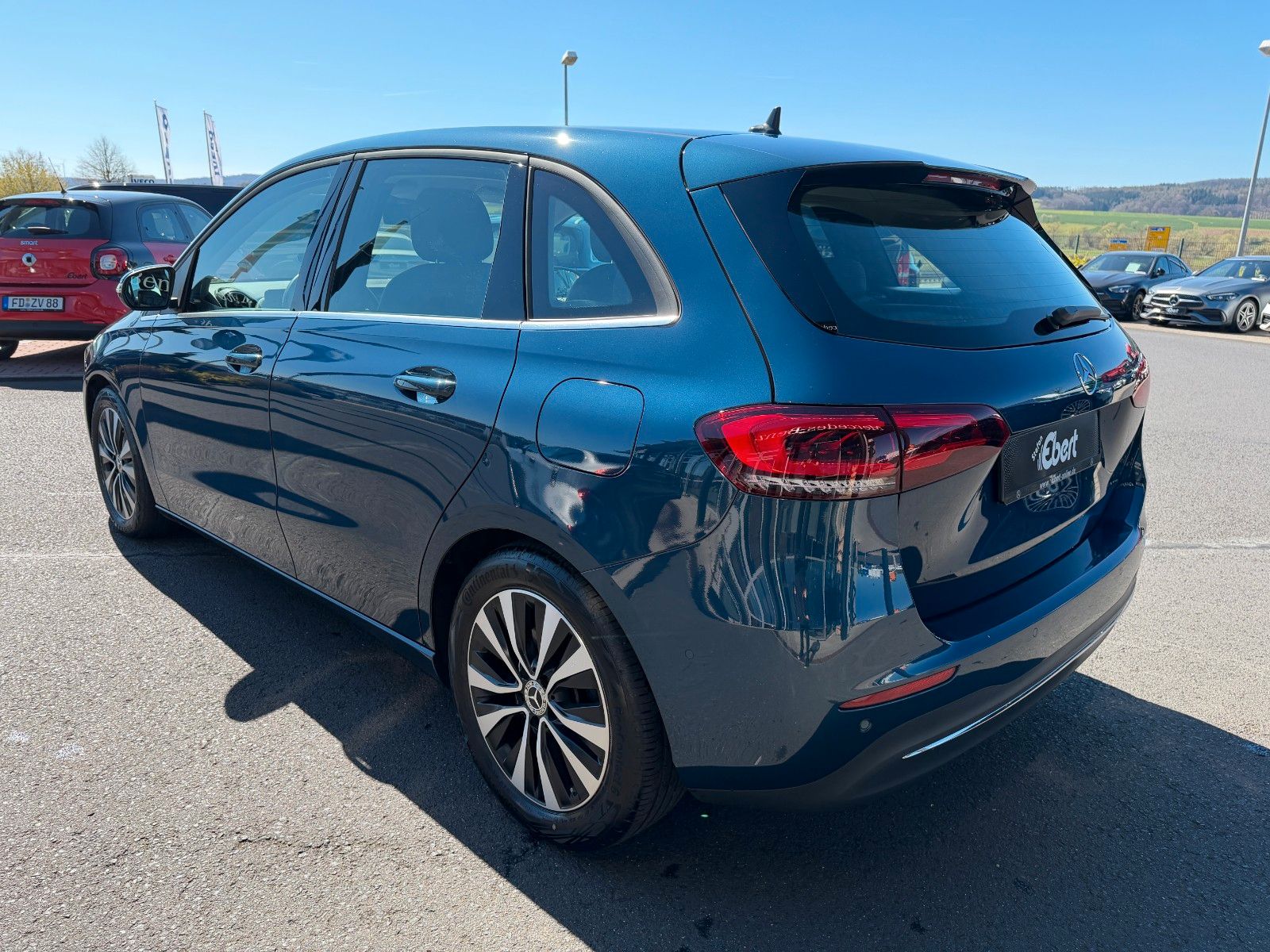 Fahrzeugabbildung Mercedes-Benz B 220 d Style R-Kamera+LED+Carplay+TOTW