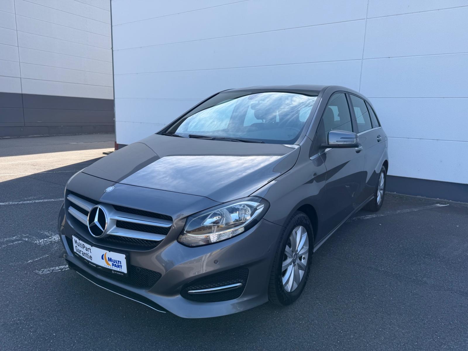 Mercedes-Benz B 180 Sytle 8-fach Bereift*Aut.*Rückfahrkamera*