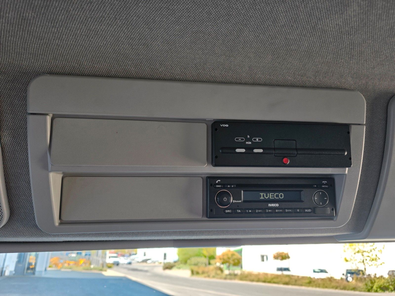 Fahrzeugabbildung Iveco Eurocargo ML75E16 Klima 3 Sitze