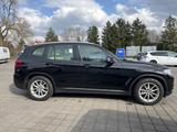 BMW X3 xDrive 30 e Advantage - BMW Gebrauchtwagen von 2020