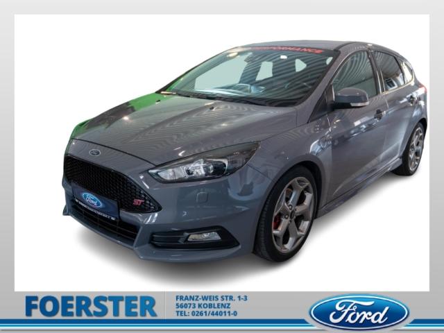 Ford Focus 2.0i ST Bi-Xenon ParkPilot Recaro WinterPa