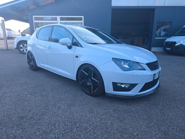 Seat Ibiza Lim. FR-Scheckheft-8 Fach Alu-Sport-Tiefer