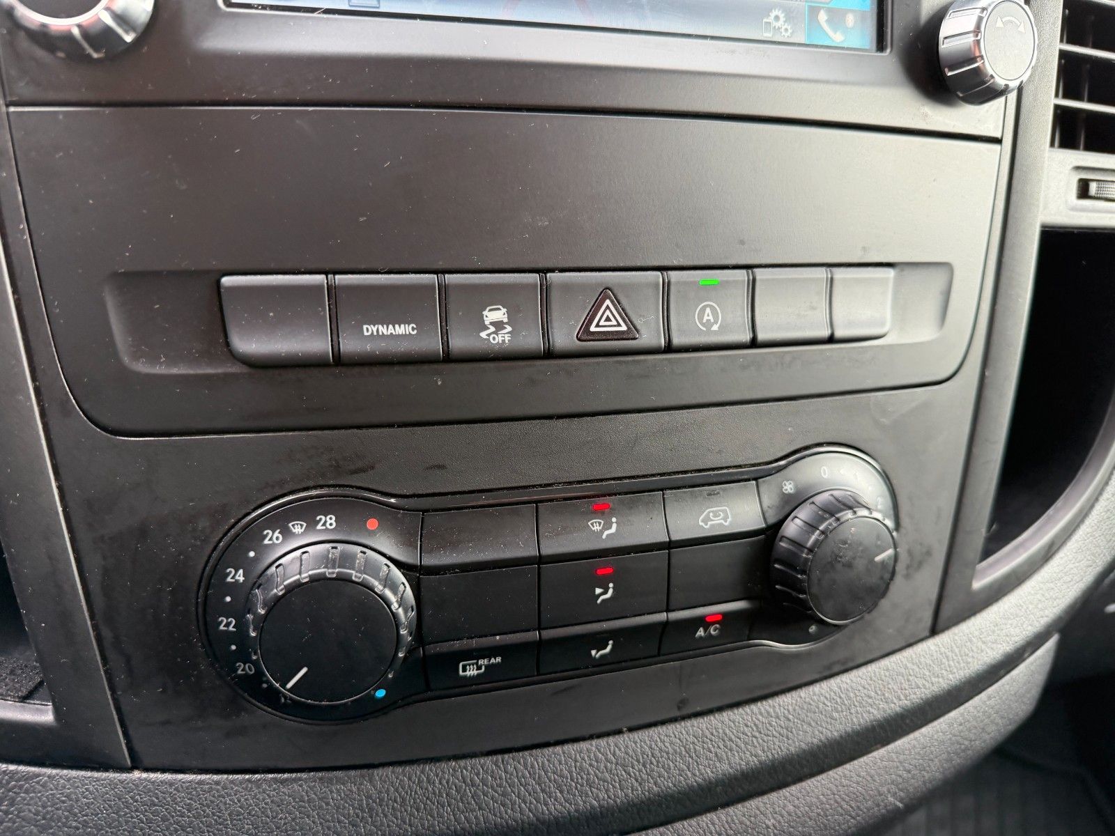 Fahrzeugabbildung Mercedes-Benz Vito 116 CDI 7G Autom Klima Kamera AHK Navi