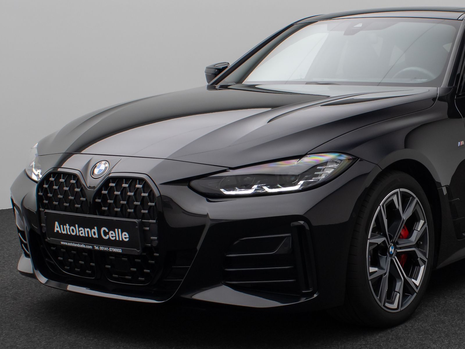 Fahrzeugabbildung BMW M440i Gran Coupé Kamera Glasdach HUD DAB H/K 19"