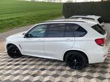 BMW X5 xDrive40d M-Paket  7-Sitz. SOFT CLOSE HEAD-UP - BMW X5 Gebrauchtwagen in Kassel
