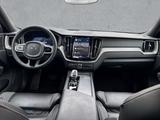 Volvo XC60 Plus Black Edition B5 AWD HUD Leder Digital - Volvo XC60: Plus Black Edition