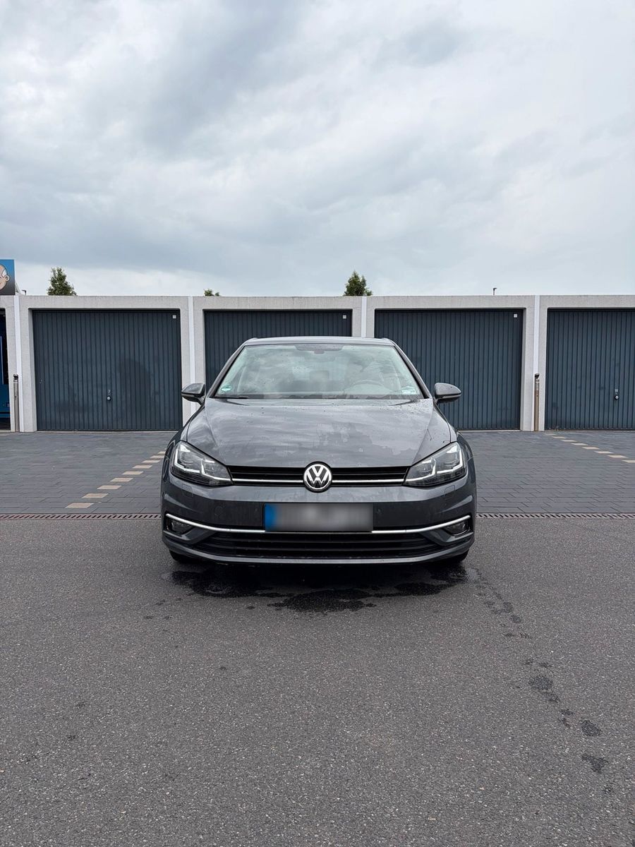 VW Golf