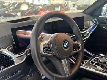 BMW X7 - 10