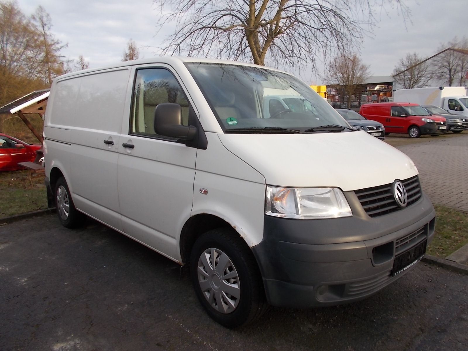 Fahrzeugabbildung Volkswagen Transporter T5 1.9 TDI (84 PS)