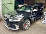 Audi RSQ 3 Scheckheft/Pano/AHK/Leder - Audi RSQ3: Von Privat