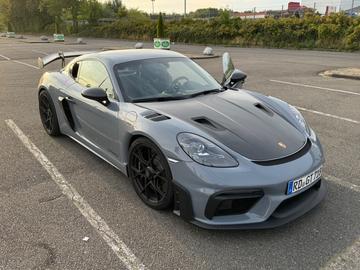 صورة 2 لـ 2023 Porsche CAYMAN