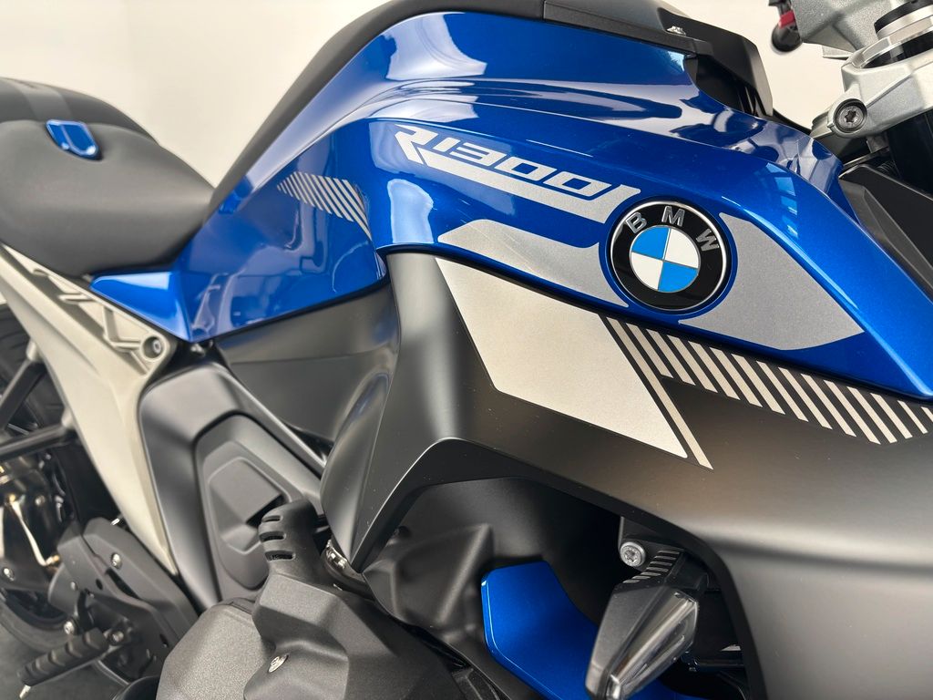 Fahrzeugabbildung BMW R 1300 R ASA *3 PAKETE *NEUWERTIG ASA
