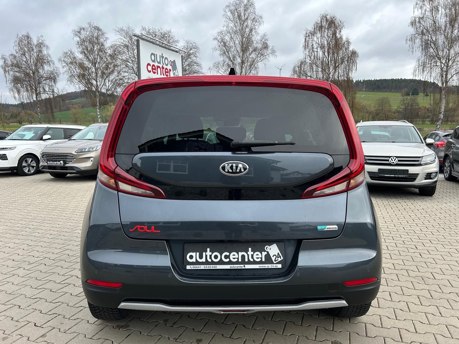 Fahrzeugabbildung Kia e-Soul Spirit°64 kWh°CCS°3 Phasen°SOH 97,2%°1Hnd