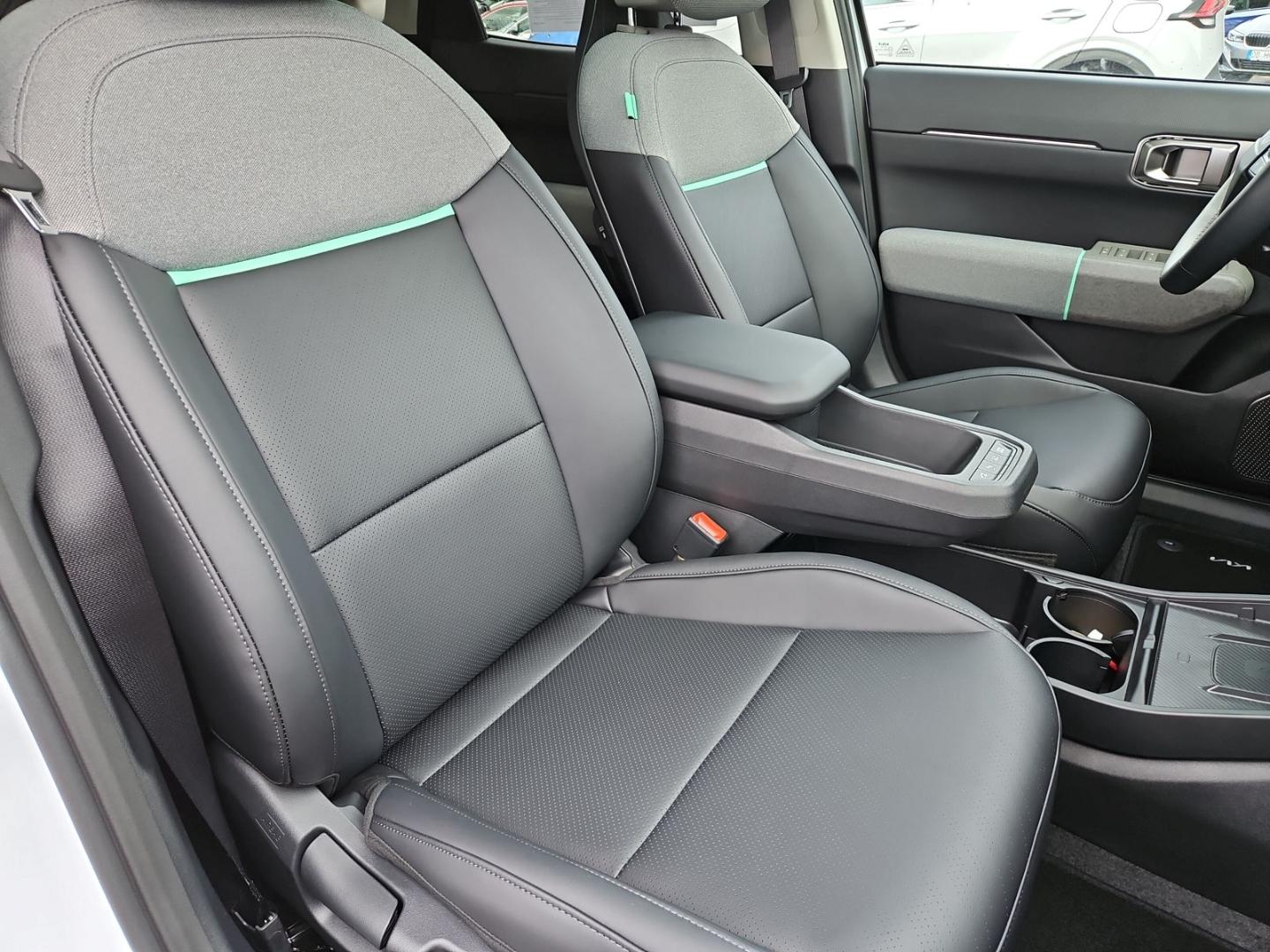 Kia EV4 Hatchback Earth 81kWh  Bidirektionales Laden