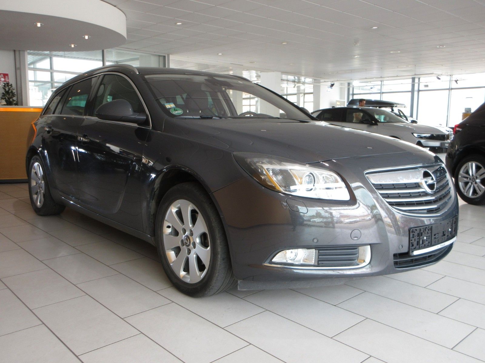 Fahrzeugabbildung Opel Insignia A ST 2.0CDTI Innovatio LED/NAVI/PDC/AHK