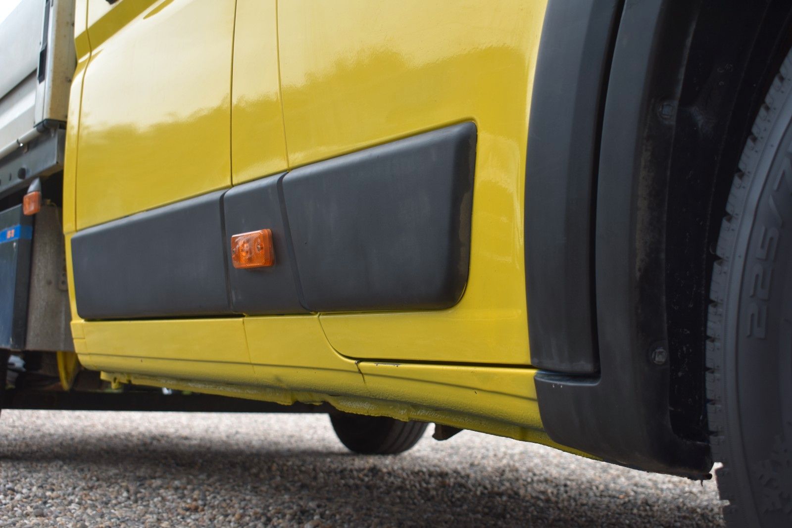 Fahrzeugabbildung Citroën Jumper Pritsche Doka. 35 L4 Heavy Plus Solution