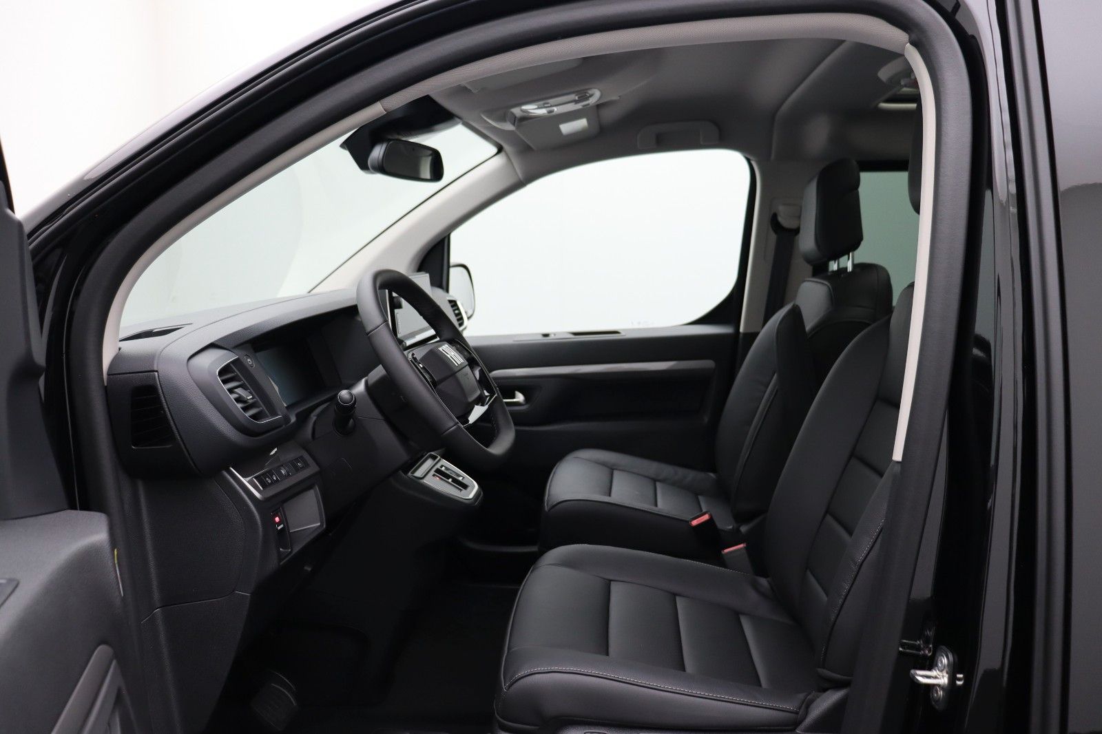 Fahrzeugabbildung Fiat Ulysse 2.0 BlueHDi 180 S&S EAT8 TOP L3 (5,33m)