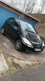 Mercedes-Benz MERCEDES BENZ A160 mit NEUEM TÜV! - Mercedes-Benz A 160 in Bielefeld