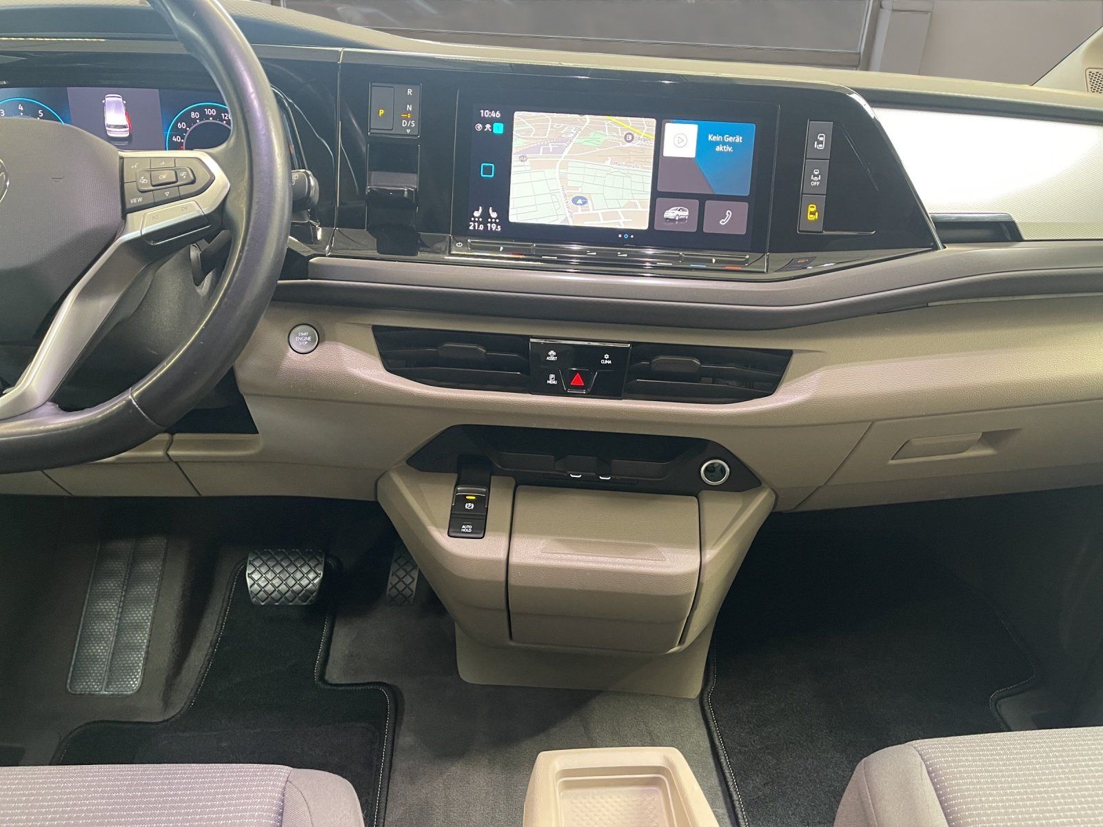 Volkswagen T7 Multivan 2.0 TSI NaviPro Pano IQLight AHK AUT foto 14