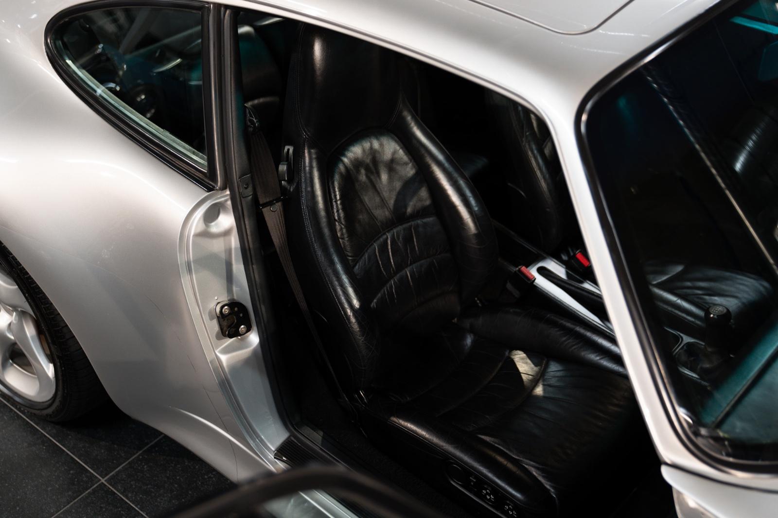 Porsche 993 4S - C00 DEUTSCH - TOP HISTORIE
